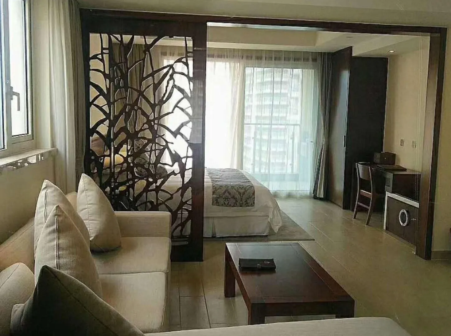 Sanya Baohong Shanghai Huating Boutique Hotel